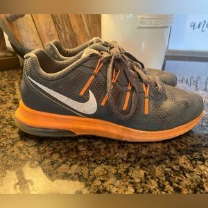 🔥BOGO🔥 Gray and Orange Lace Up Nike 2Y